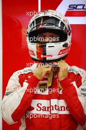 Sebastian Vettel (GER) Ferrari. 19.09.2015. Formula 1 World Championship, Rd 13, Singapore Grand Prix, Singapore, Singapore, Qualifying Day.