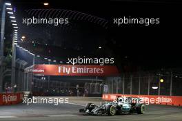 Lewis Hamilton (GBR), Mercedes AMG F1 Team  19.09.2015. Formula 1 World Championship, Rd 13, Singapore Grand Prix, Singapore, Singapore, Qualifying Day.