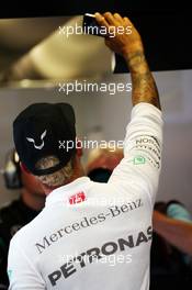 Lewis Hamilton (GBR) Mercedes AMG F1. 19.09.2015. Formula 1 World Championship, Rd 13, Singapore Grand Prix, Singapore, Singapore, Qualifying Day.