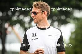 Jenson Button (GBR) McLaren. 17.09.2015. Formula 1 World Championship, Rd 13, Singapore Grand Prix, Singapore, Singapore, Preparation Day.