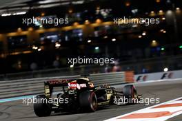 Romain Grosjean (FRA), Lotus F1 Team  27.11.2015. Formula 1 World Championship, Rd 19, Abu Dhabi Grand Prix, Yas Marina Circuit, Abu Dhabi, Practice Day.