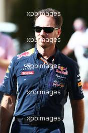 Christian Horner (GBR) Red Bull Racing Team Principal. 27.11.2015. Formula 1 World Championship, Rd 19, Abu Dhabi Grand Prix, Yas Marina Circuit, Abu Dhabi, Practice Day.