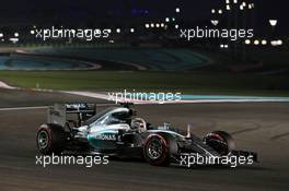 Lewis Hamilton (GBR) Mercedes AMG F1 W06. 27.11.2015. Formula 1 World Championship, Rd 19, Abu Dhabi Grand Prix, Yas Marina Circuit, Abu Dhabi, Practice Day.