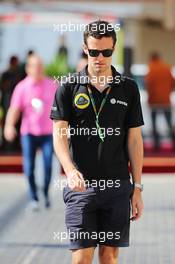 Jolyon Palmer (GBR) Lotus F1 Team Test and Reserve Driver. 27.11.2015. Formula 1 World Championship, Rd 19, Abu Dhabi Grand Prix, Yas Marina Circuit, Abu Dhabi, Practice Day.