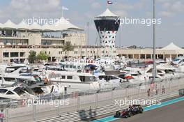 Fernando Alonso (ESP) McLaren MP4-30. 27.11.2015. Formula 1 World Championship, Rd 19, Abu Dhabi Grand Prix, Yas Marina Circuit, Abu Dhabi, Practice Day.