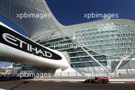 Max Verstappen (NL), Scuderia Toro Rosso  27.11.2015. Formula 1 World Championship, Rd 19, Abu Dhabi Grand Prix, Yas Marina Circuit, Abu Dhabi, Practice Day.