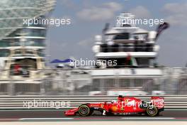 Sebastian Vettel (GER), Scuderia Ferrari  27.11.2015. Formula 1 World Championship, Rd 19, Abu Dhabi Grand Prix, Yas Marina Circuit, Abu Dhabi, Practice Day.