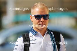 Valtteri Bottas (FIN) Williams. 27.11.2015. Formula 1 World Championship, Rd 19, Abu Dhabi Grand Prix, Yas Marina Circuit, Abu Dhabi, Practice Day.