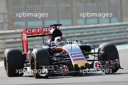 Max Verstappen (NLD) Scuderia Toro Rosso STR10. 27.11.2015. Formula 1 World Championship, Rd 19, Abu Dhabi Grand Prix, Yas Marina Circuit, Abu Dhabi, Practice Day.