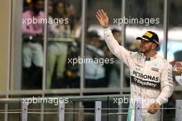 Lewis Hamilton (GBR), Mercedes AMG F1 Team  29.11.2015. Formula 1 World Championship, Rd 19, Abu Dhabi Grand Prix, Yas Marina Circuit, Abu Dhabi, Race Day.