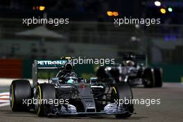 Nico Rosberg (GER), Mercedes AMG F1 Team  29.11.2015. Formula 1 World Championship, Rd 19, Abu Dhabi Grand Prix, Yas Marina Circuit, Abu Dhabi, Race Day.