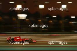Sebastian Vettel (GER) Ferrari SF15-T. 29.11.2015. Formula 1 World Championship, Rd 19, Abu Dhabi Grand Prix, Yas Marina Circuit, Abu Dhabi, Race Day.