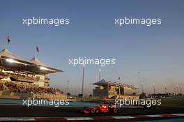 Kimi Raikkonen (FIN) Ferrari SF15-T. 29.11.2015. Formula 1 World Championship, Rd 19, Abu Dhabi Grand Prix, Yas Marina Circuit, Abu Dhabi, Race Day.