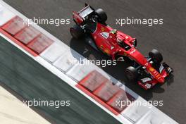 Kimi Raikkonen (FIN), Scuderia Ferrari  28.11.2015. Formula 1 World Championship, Rd 19, Abu Dhabi Grand Prix, Yas Marina Circuit, Abu Dhabi, Qualifying Day.