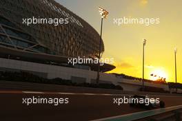 Felipe Massa (BRA), Williams F1 Team  28.11.2015. Formula 1 World Championship, Rd 19, Abu Dhabi Grand Prix, Yas Marina Circuit, Abu Dhabi, Qualifying Day.