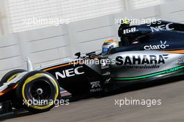 Sergio Perez (MEX) Sahara Force India F1 VJM08. 28.11.2015. Formula 1 World Championship, Rd 19, Abu Dhabi Grand Prix, Yas Marina Circuit, Abu Dhabi, Qualifying Day.