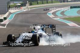 Felipe Massa (BRA) Williams FW37 locks up under braking. 28.11.2015. Formula 1 World Championship, Rd 19, Abu Dhabi Grand Prix, Yas Marina Circuit, Abu Dhabi, Qualifying Day.