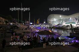 Boats in the harbour. 28.11.2015. Formula 1 World Championship, Rd 19, Abu Dhabi Grand Prix, Yas Marina Circuit, Abu Dhabi, Qualifying Day.