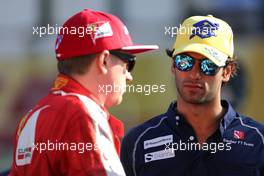 Felipe Nasr (BRA), Sauber F1 Team  29.11.2015. Formula 1 World Championship, Rd 19, Abu Dhabi Grand Prix, Yas Marina Circuit, Abu Dhabi, Race Day.
