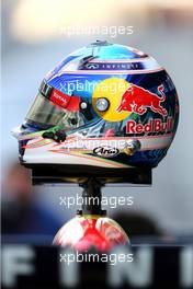 helmet of Daniel Ricciardo (AUS), Red Bull Racing  29.11.2015. Formula 1 World Championship, Rd 19, Abu Dhabi Grand Prix, Yas Marina Circuit, Abu Dhabi, Race Day.