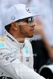 Lewis Hamilton (GBR), Mercedes AMG F1 Team  29.11.2015. Formula 1 World Championship, Rd 19, Abu Dhabi Grand Prix, Yas Marina Circuit, Abu Dhabi, Race Day.