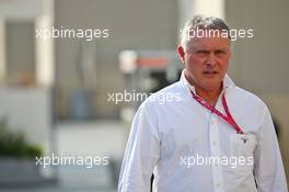 Dave Ryan (NZL) Manor Marussia F1 Team Racing Director. 26.11.2015. Formula 1 World Championship, Rd 19, Abu Dhabi Grand Prix, Yas Marina Circuit, Abu Dhabi, Preparation Day.