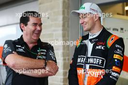 (L to R): Steve Curnow (GBR) Sahara Force India F1 Team Commercial Director with Nico Hulkenberg (GER) Sahara Force India F1. 23.10.2015. Formula 1 World Championship, Rd 16, United States Grand Prix, Austin, Texas, USA, Practice Day.