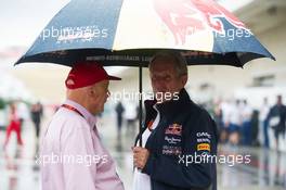 (L to R): Niki Lauda (AUT) Mercedes Non-Executive Chairman with Dr Helmut Marko (AUT) Red Bull Motorsport Consultant. 23.10.2015. Formula 1 World Championship, Rd 16, United States Grand Prix, Austin, Texas, USA, Practice Day.
