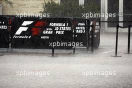 Heavy rainfall delays the start of FP2. 23.10.2015. Formula 1 World Championship, Rd 16, United States Grand Prix, Austin, Texas, USA, Practice Day.