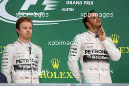 Lewis Hamilton (GBR), Mercedes AMG F1 Team and Sebastian Vettel (GER), Scuderia Ferrari  25.10.2015. Formula 1 World Championship, Rd 16, United States Grand Prix, Austin, Texas, USA, Race Day.