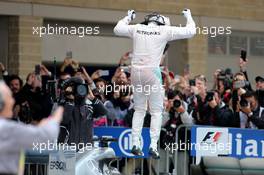 Lewis Hamilton (GBR), Mercedes AMG F1 Team  25.10.2015. Formula 1 World Championship, Rd 16, United States Grand Prix, Austin, Texas, USA, Race Day.