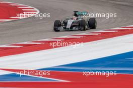 Lewis Hamilton (GBR) Mercedes AMG F1 W06. 25.10.2015. Formula 1 World Championship, Rd 16, United States Grand Prix, Austin, Texas, USA, Race Day.