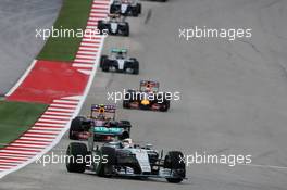 Lewis Hamilton (GBR) Mercedes AMG F1 W06. 25.10.2015. Formula 1 World Championship, Rd 16, United States Grand Prix, Austin, Texas, USA, Race Day.