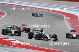 Lewis Hamilton (GBR) Mercedes AMG F1 W06. 25.10.2015. Formula 1 World Championship, Rd 16, United States Grand Prix, Austin, Texas, USA, Race Day.