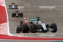 Lewis Hamilton (GBR) Mercedes AMG F1 W06. 25.10.2015. Formula 1 World Championship, Rd 16, United States Grand Prix, Austin, Texas, USA, Race Day.