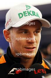 Nico Hulkenberg (GER) Sahara Force India F1 with the media. 24.10.2015. Formula 1 World Championship, Rd 16, United States Grand Prix, Austin, Texas, USA, Qualifying Day.