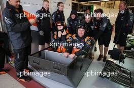 The Sahara Force India F1 Team have some fun during a wet qualifying session. 24.10.2015. Formula 1 World Championship, Rd 16, United States Grand Prix, Austin, Texas, USA, Qualifying Day.