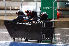 The Sahara Force India F1 Team have some fun in the pits. 24.10.2015. Formula 1 World Championship, Rd 16, United States Grand Prix, Austin, Texas, USA, Qualifying Day.