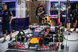 Red Bull Racing RB11 of Daniel Ricciardo (AUS) Red Bull Racing. 24.10.2015. Formula 1 World Championship, Rd 16, United States Grand Prix, Austin, Texas, USA, Qualifying Day.