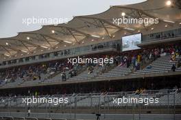 Fans in the grandstand. 24.10.2015. Formula 1 World Championship, Rd 16, United States Grand Prix, Austin, Texas, USA, Qualifying Day.