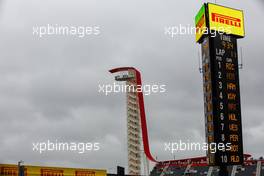 The timing tower and viewing tower. 25.10.2015. Formula 1 World Championship, Rd 16, United States Grand Prix, Austin, Texas, USA, Race Day.