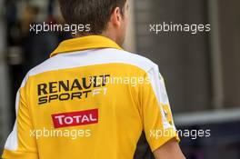Renault Sport F1 employee. 22.10.2015. Formula 1 World Championship, Rd 16, United States Grand Prix, Austin, Texas, USA, Preparation Day.