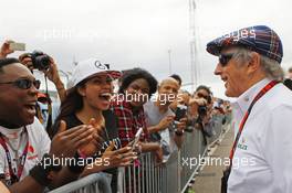 Jackie Stewart (GBR) with fans. 22.10.2015. Formula 1 World Championship, Rd 16, United States Grand Prix, Austin, Texas, USA, Preparation Day.