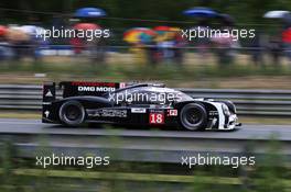 Romain Dumas (FRA) / Neel Jani (SUI) / Marc Lieb (GER) #18 Porsche Team Porsche 919 Hybrid. 29-31.05.2015. Le Mans 24 Hours Test Day, Le Mans, France.