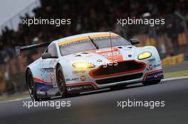 Francesco Castellacci (ITA) / Roald Goethe (GER) / Stuart Hall (GBR) #96 Aston Martin Racing Aston Martin Vantage V8. 29-31.05.2015. Le Mans 24 Hours Test Day, Le Mans, France.