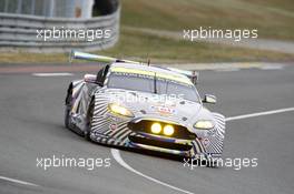 Darren Turner, Stefan Mücke, Rob Bell #97 Aston Martin Racing Aston Martin Vantage GTE 10.06.2015. Le Mans 24 Hour, Practice, Le Mans, France.