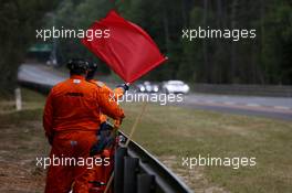 Red Flag durning the Practice 10.06.2015. Le Mans 24 Hour, Practice, Le Mans, France.