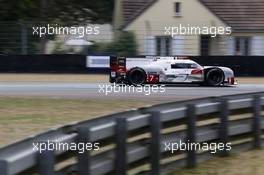 Marcel Fässler, Andre Lotterer, Benoit Tréluyer #7 Audi Sport Team Joest Audi R18 e-tron quattro 10.06.2015. Le Mans 24 Hour, Practice, Le Mans, France.