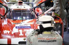 Timo Bernhard, Mark Webber, Brendon Hartley #17 Porsche Team Porsche 919 Hybrid 11.06.2015. Le Mans 24 Hour, Qualifying, Le Mans, France.