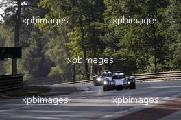 Lucas Di Grassi, Loic Duval, Oliver Jarvis #8 Audi Sport Team Joest Audi R18 e-tron quattro 13.06.2015. Le Mans 24 Hour, Warm Up, Le Mans, France.